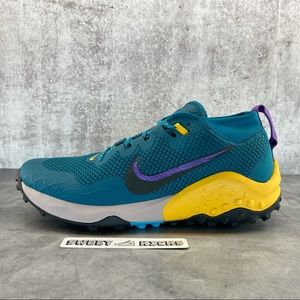 Nike Teal and Yellow Athletic Shoes